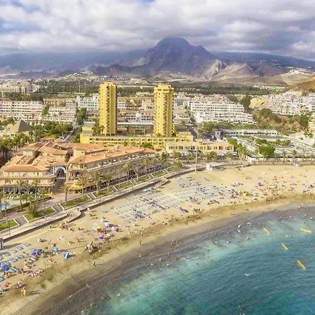 Modern Family In The Sun Puerto de Santiago (Tenerife)